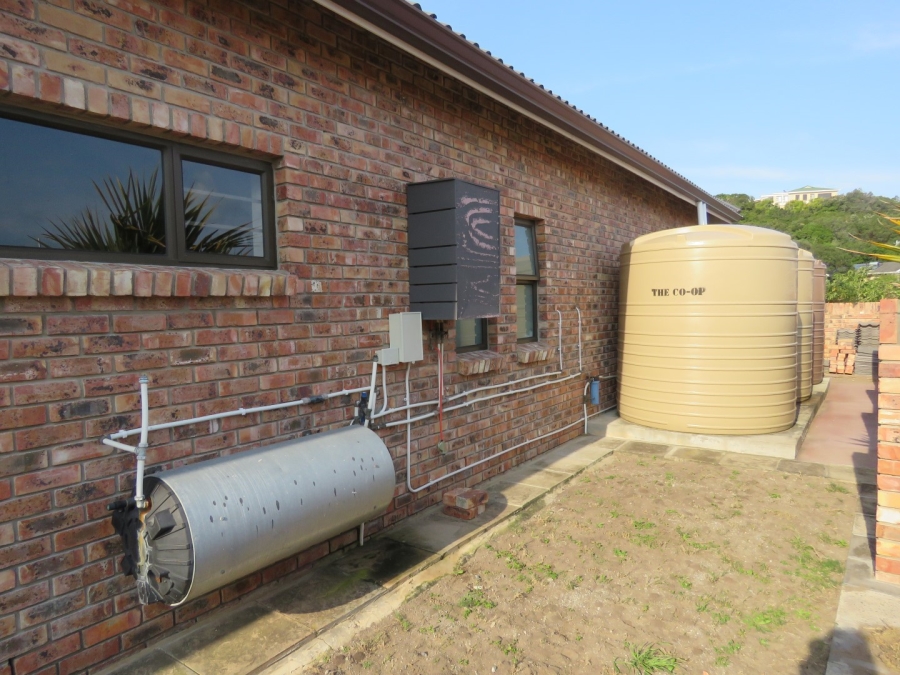 3 Bedroom Property for Sale in Seafield Eastern Cape
